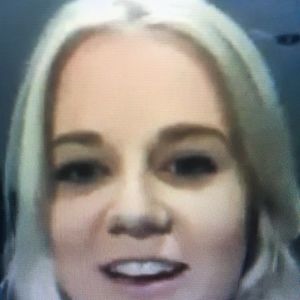 Meet your Posher, Cassandra